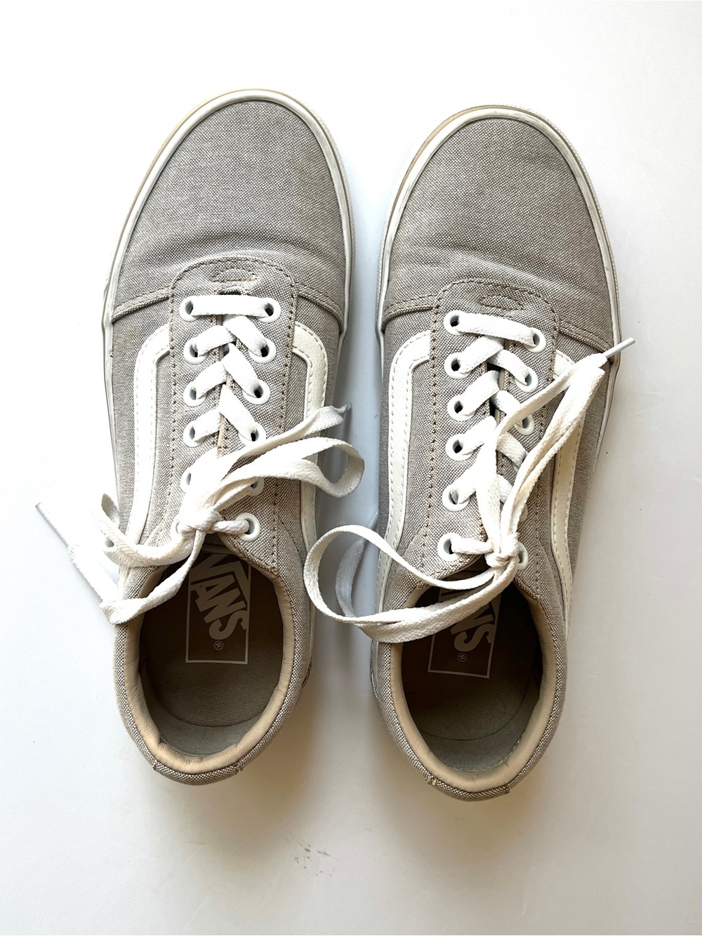 Vans Old Skool Gray Canvas Classic Skate Shoes Women’s Size 7.5 EUC